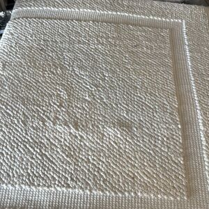 Elegant White Bath Mat Threshold